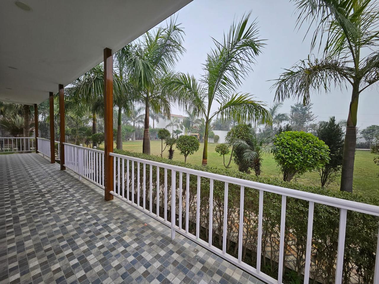 Manasvi Farms — luxury farmhouse near Noida